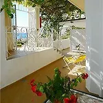 La Caravella Di - Relais, & Residences 3* 포지타노