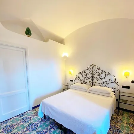La Caravella Di - Relais, & Residences Lägenhetshotell Positano
