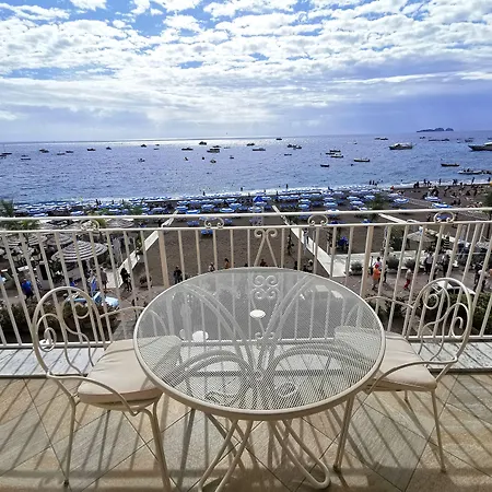 Aparthotel La Caravella Di - Relais&beach Positano