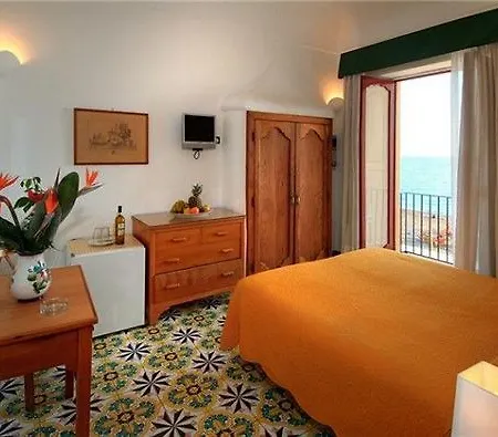La Caravella Di - Relais&beach 3*