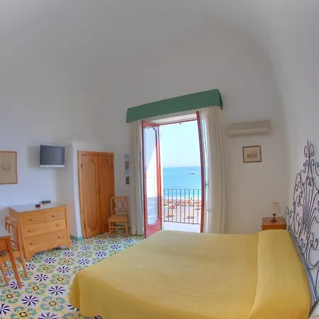 La Caravella Di - Relais&beach