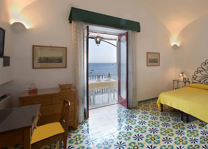 La Caravella Di - Relais&beach