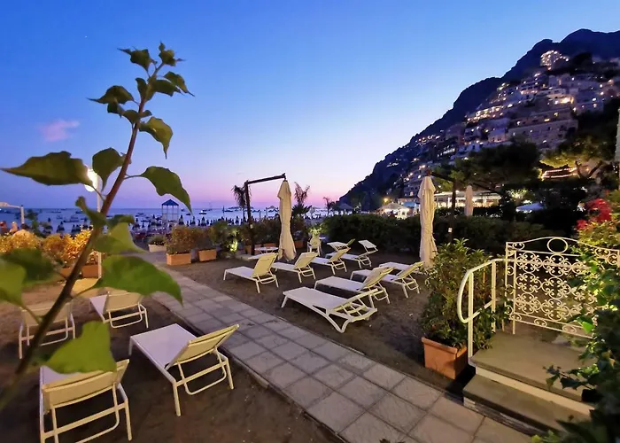 La Caravella Di - Relais&beach Aparthotel