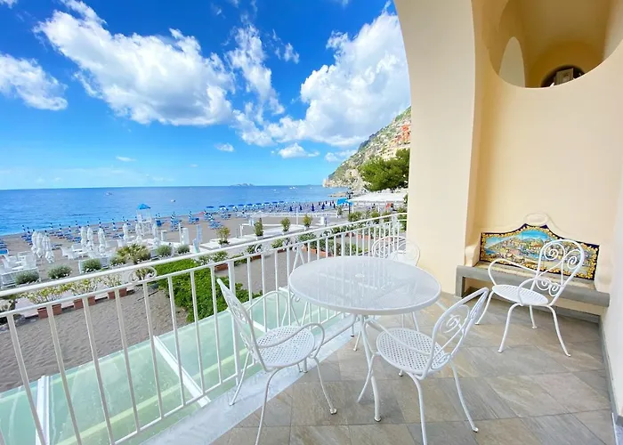 La Caravella Di - Relais&beach 3*