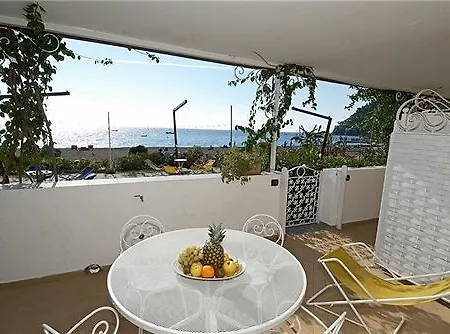 La Caravella Di - Relais, & Residences 3* Positano
