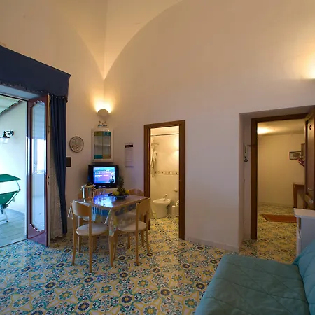 La Caravella Di - Relais, & Residences Aparthotel Positano